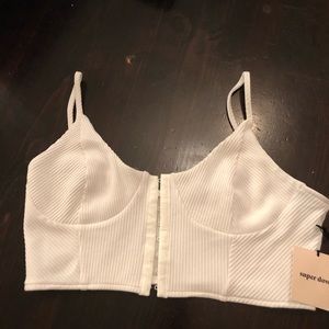 Super cute, brand new crop top size large